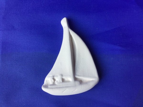Segelboot,Schiff  5 x 3,5 cm